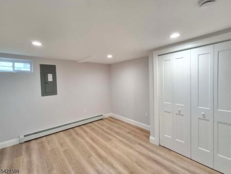 397 Lake Avenue Woodbridge NJ 07067