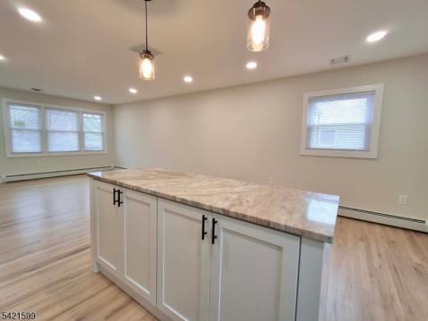 397 Lake Avenue Woodbridge NJ 07067