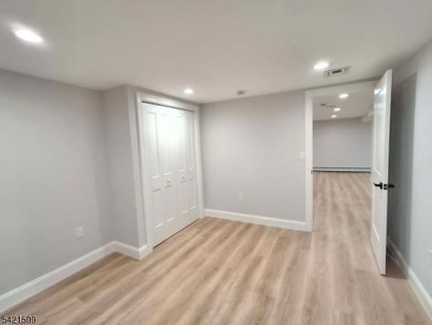 397 Lake Avenue Woodbridge NJ 07067