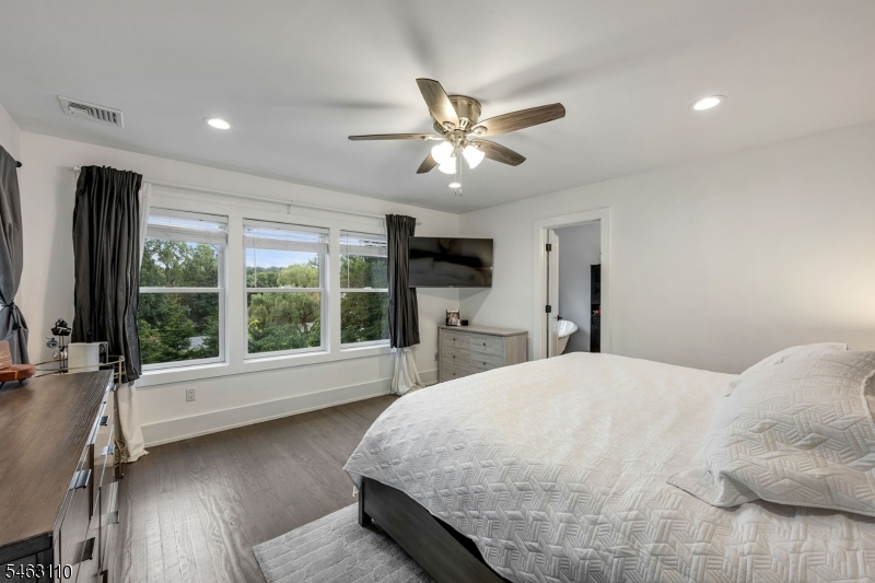92 Hillcrest Avenue Morris NJ 07960