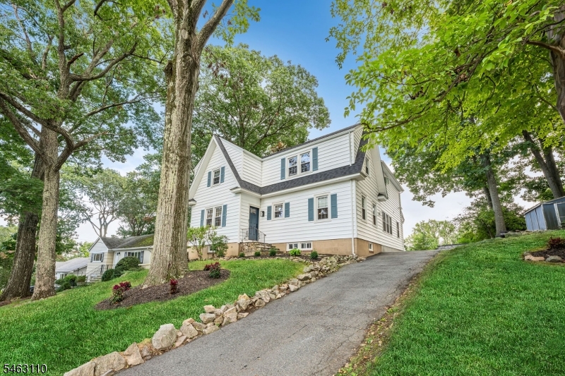 92 Hillcrest Avenue Morris NJ 07960