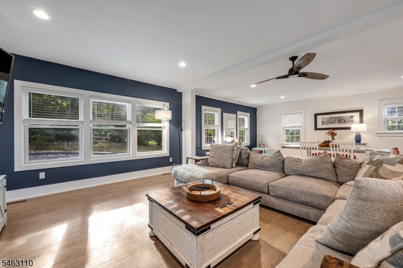 92 Hillcrest Avenue Morris NJ 07960