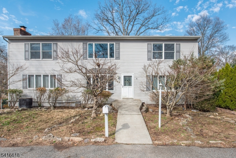 558 Beech Street Washington NJ 07676