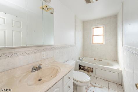 558 Beech Street Washington NJ 07676