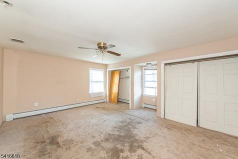 558 Beech Street Washington NJ 07676