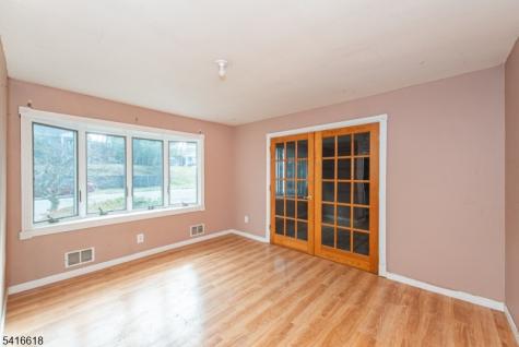 558 Beech Street Washington NJ 07676