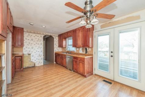 558 Beech Street Washington NJ 07676