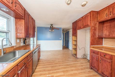 558 Beech Street Washington NJ 07676