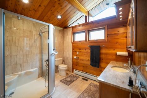 8 Highlands Lane Hardwick NJ 07825