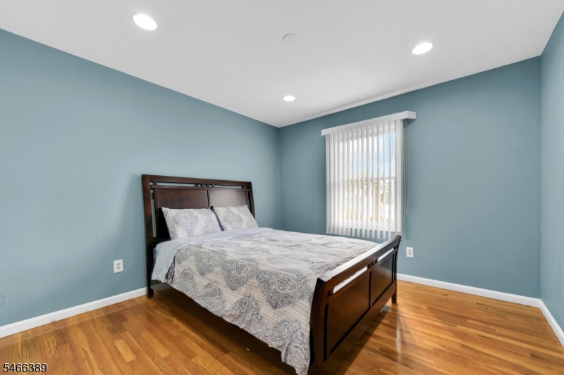 2583 Doris Avenue Union NJ 07083