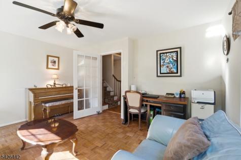 6 Shoshoni Way Branchburg NJ 08876
