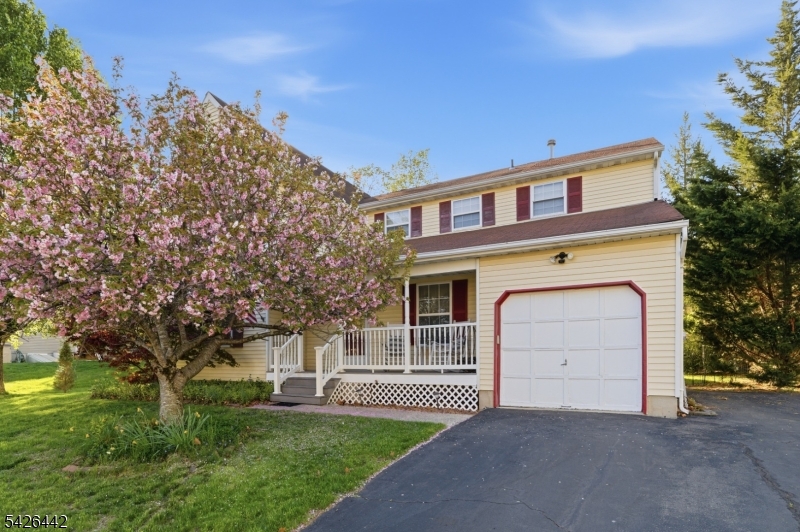 6 Shoshoni Way Branchburg NJ 08876