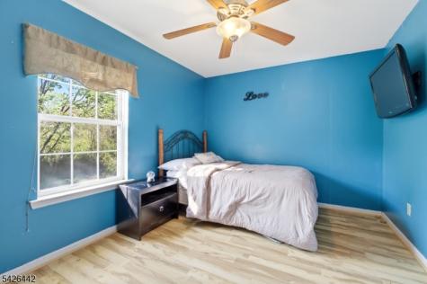 6 Shoshoni Way Branchburg NJ 08876