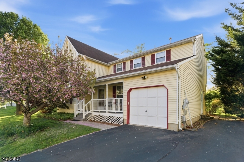 6 Shoshoni Way Branchburg NJ 08876