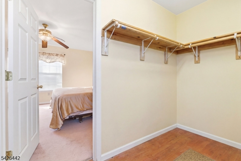 6 Shoshoni Way Branchburg NJ 08876