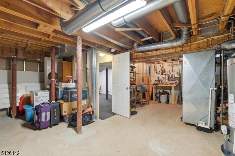 6 Shoshoni Way Branchburg NJ 08876