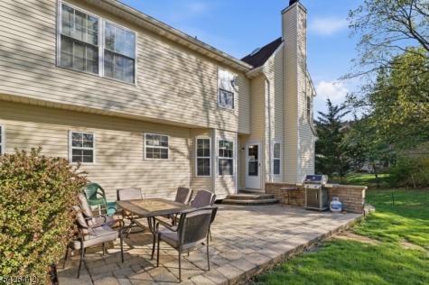 6 Shoshoni Way Branchburg NJ 08876