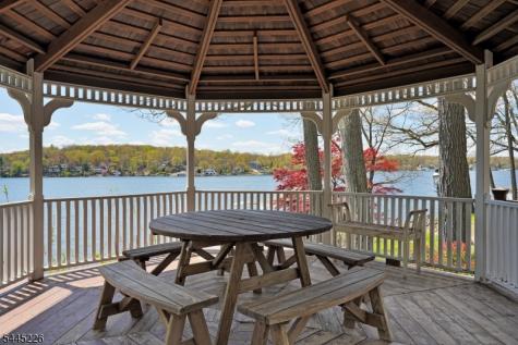54 Halsey Island Jefferson NJ 07849