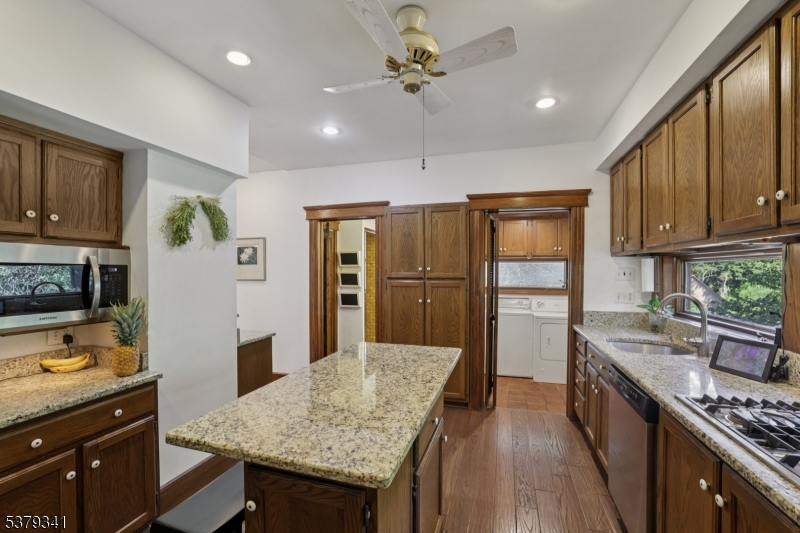 833 Berkshire Valley Road Jefferson NJ 07885