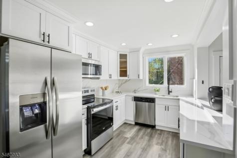 141 Lake Drive Byram NJ 07874