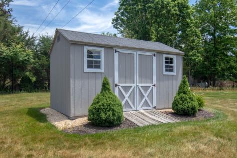 22 Red School House Road Clinton NJ 08833