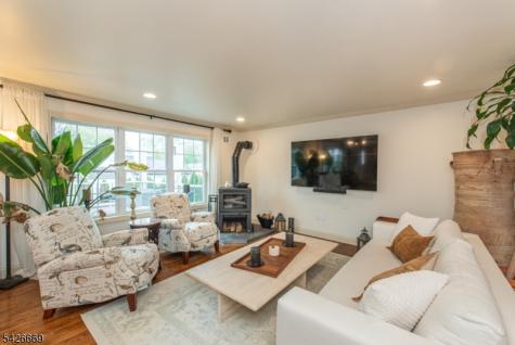 29 Van Duyne Avenue Wayne NJ 07470