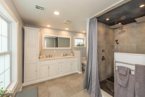 29 Van Duyne Avenue Wayne NJ 07470
