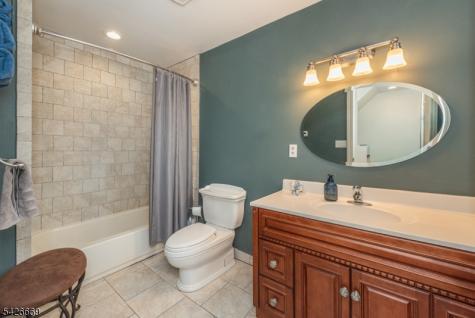 29 Van Duyne Avenue Wayne NJ 07470