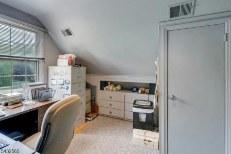 42 Cosgrove Court Fair Lawn NJ 07410