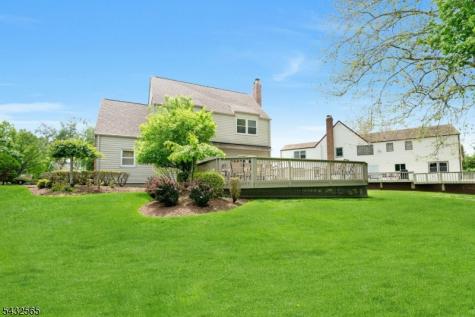 42 Cosgrove Court Fair Lawn NJ 07410