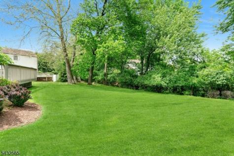 42 Cosgrove Court Fair Lawn NJ 07410