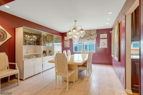 42 Cosgrove Court Fair Lawn NJ 07410