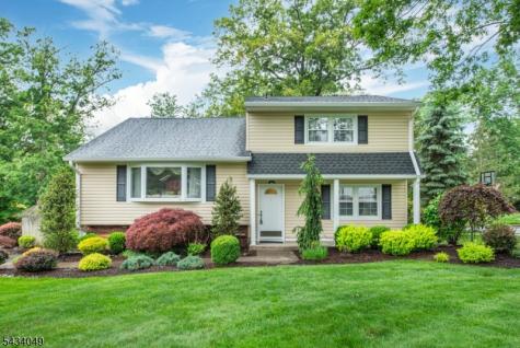 27 Bogert Road Montville NJ 07058
