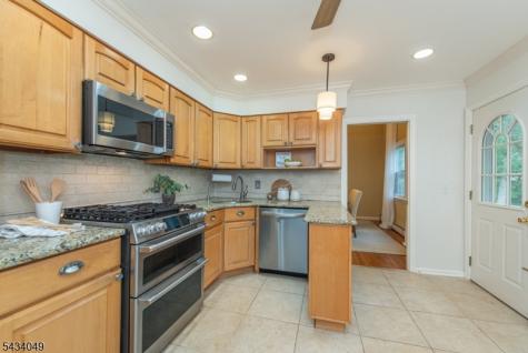 27 Bogert Road Montville NJ 07058