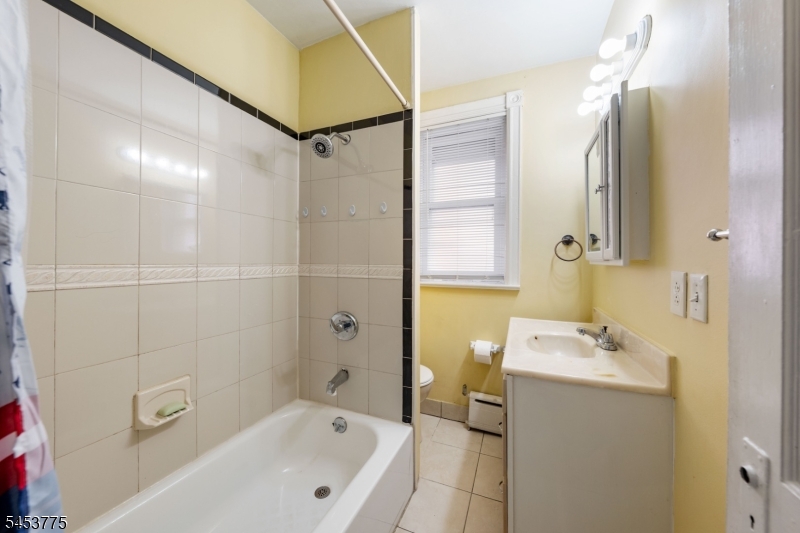 25 Evans Avenue Trenton NJ 08638