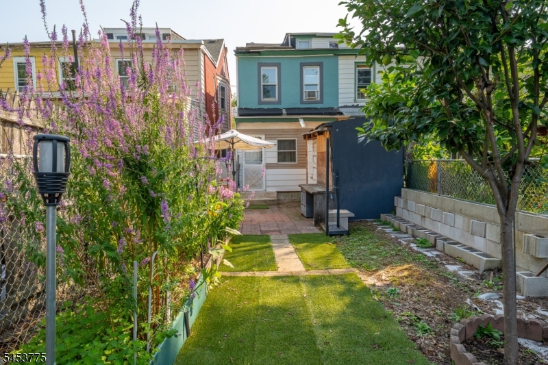 25 Evans Avenue Trenton NJ 08638