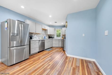 46 Ironia Road Chester NJ 07930