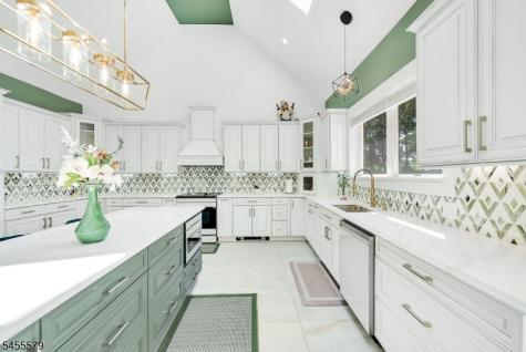 46 Ironia Road Chester NJ 07930