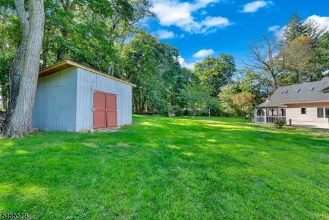 46 Ironia Road Chester NJ 07930