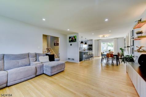 305 Buttfield Drive Plainfield NJ 07060