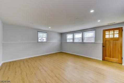 305 Buttfield Drive Plainfield NJ 07060