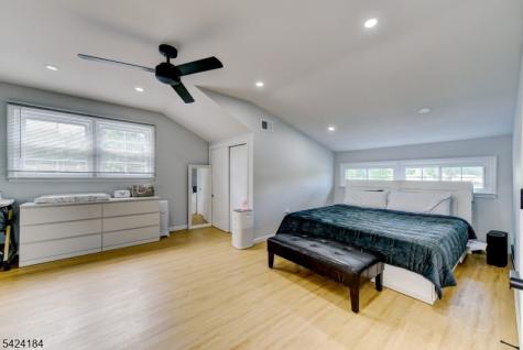 305 Buttfield Drive Plainfield NJ 07060