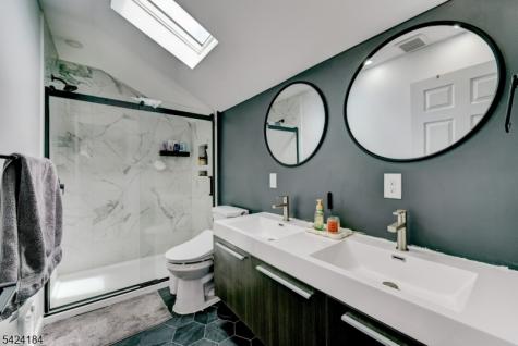 305 Buttfield Drive Plainfield NJ 07060