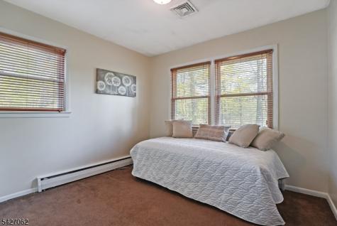 12 Emerald Court Clark NJ 07066