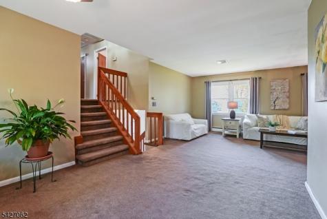 12 Emerald Court Clark NJ 07066