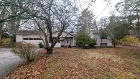28 Deer Trail Lake Road Hardyston NJ 07460