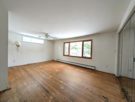 28 Deer Trail Lake Road Hardyston NJ 07460