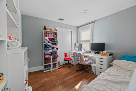 108 Jefferson Place Totowa NJ 07512