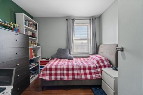 108 Jefferson Place Totowa NJ 07512