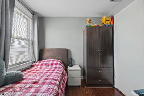 108 Jefferson Place Totowa NJ 07512